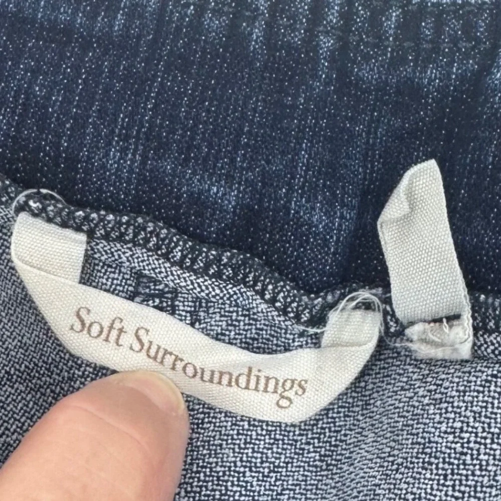 Soft Surroundings Dark Wash Pull‎ On Denim Shorts Cuffed Hem PXL Dark Indigo